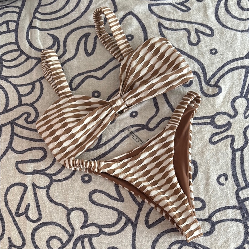 Verdusa Striped Bikini Set Medium